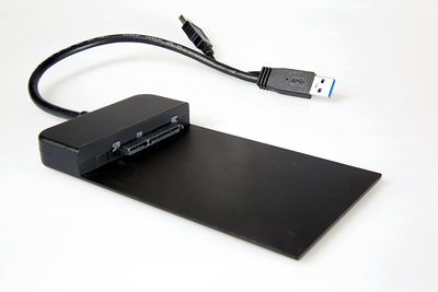 Atomos Medialevyn lukija USB + Power